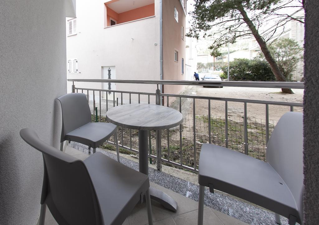 Guesthouse Villa Klara Baska Voda Ngoại thất bức ảnh